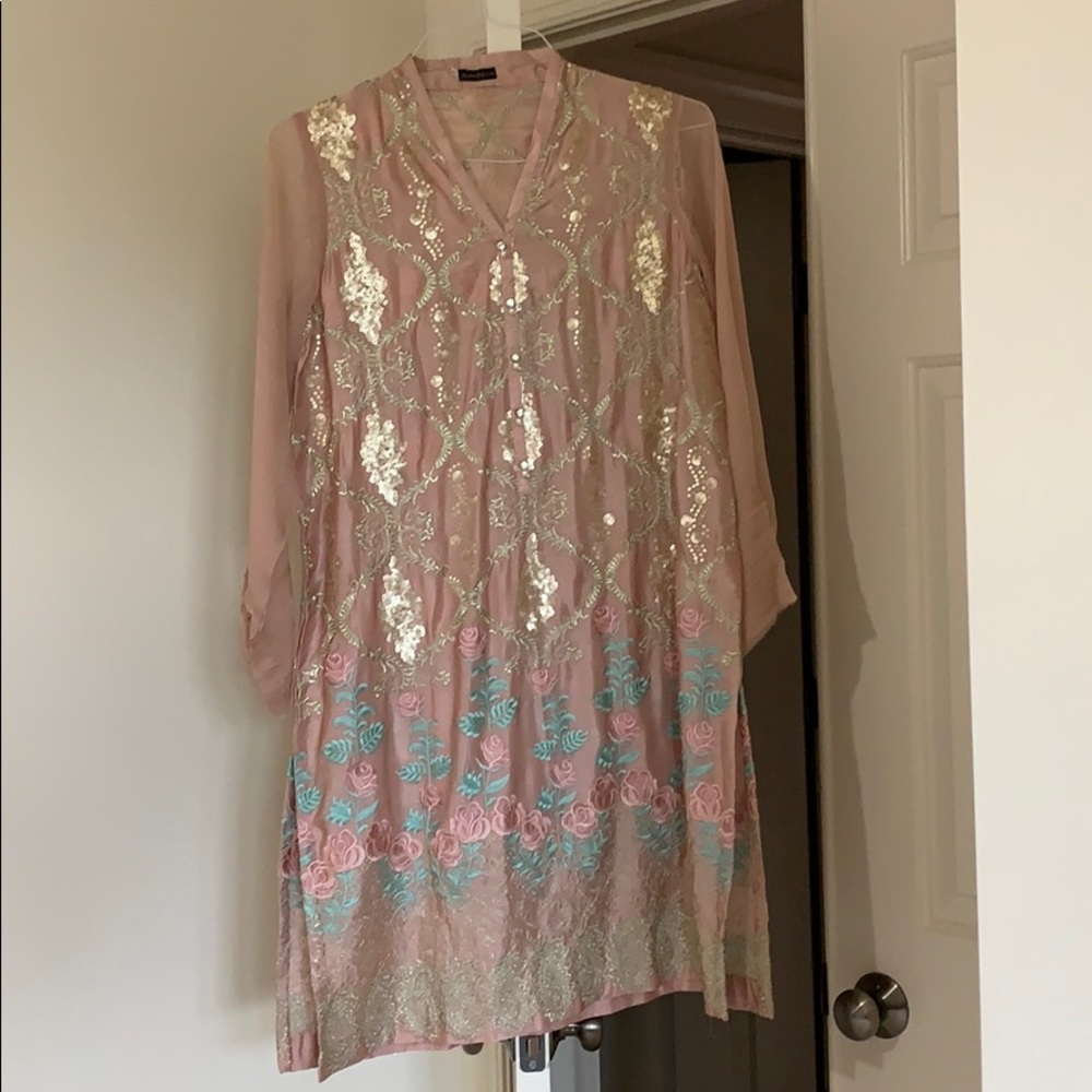 Aghanoor kurti